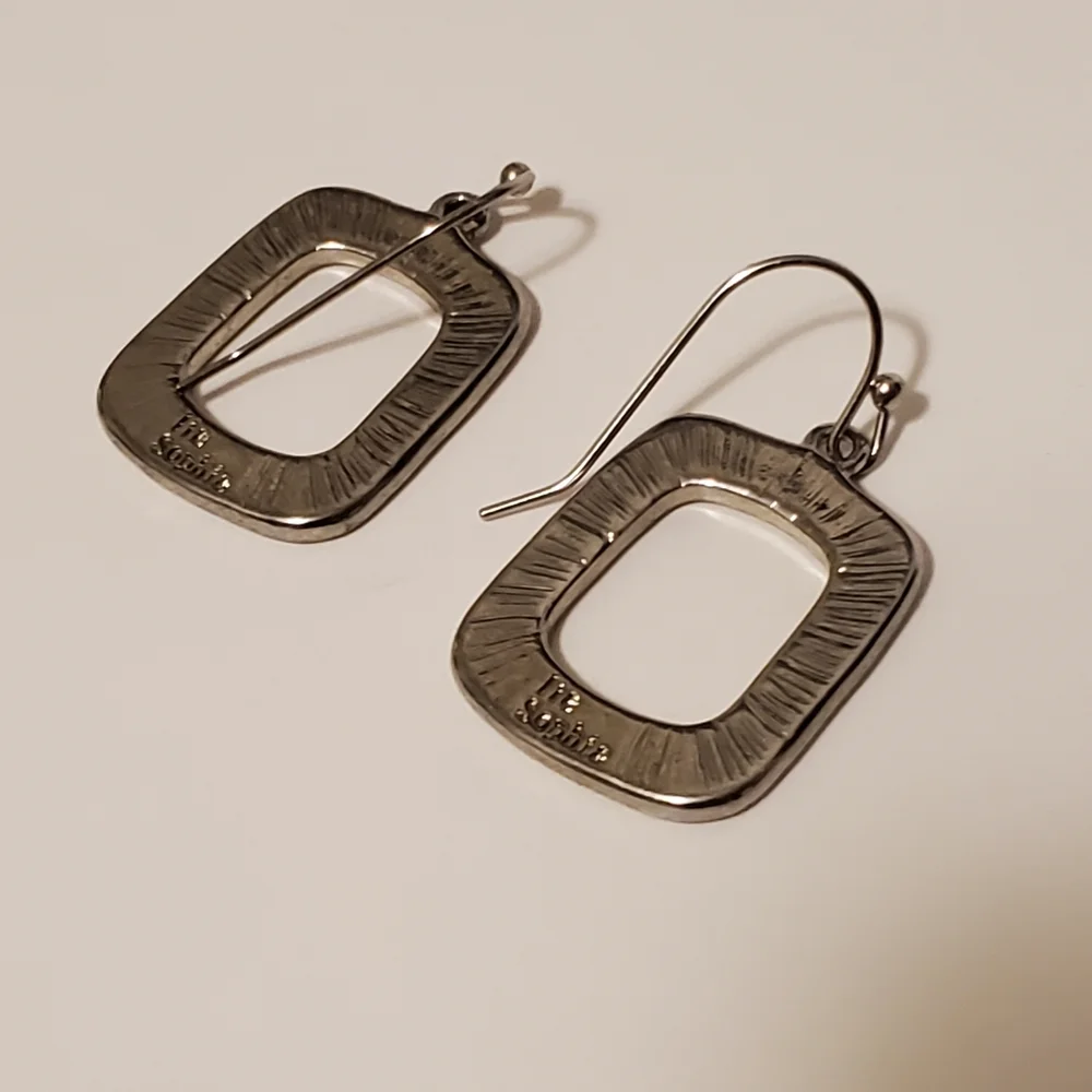 Vintage Mod Earrings - Picture 2 of 2